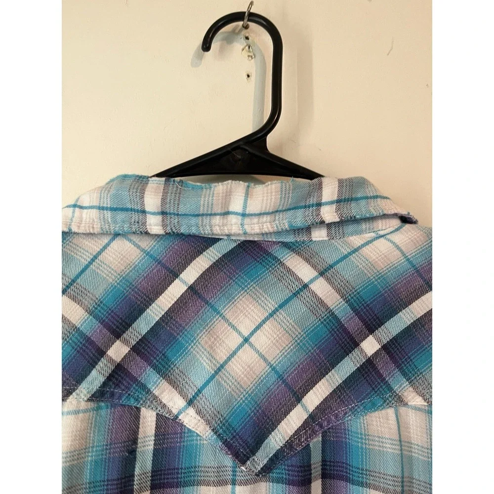 Levis Vintage 90s Y2k Distressed Plaid Pearl Snap‎ Button Down Womans Large Blue